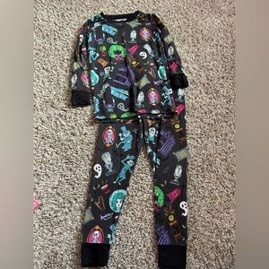 The Haunted Mansion Bamboo Set.